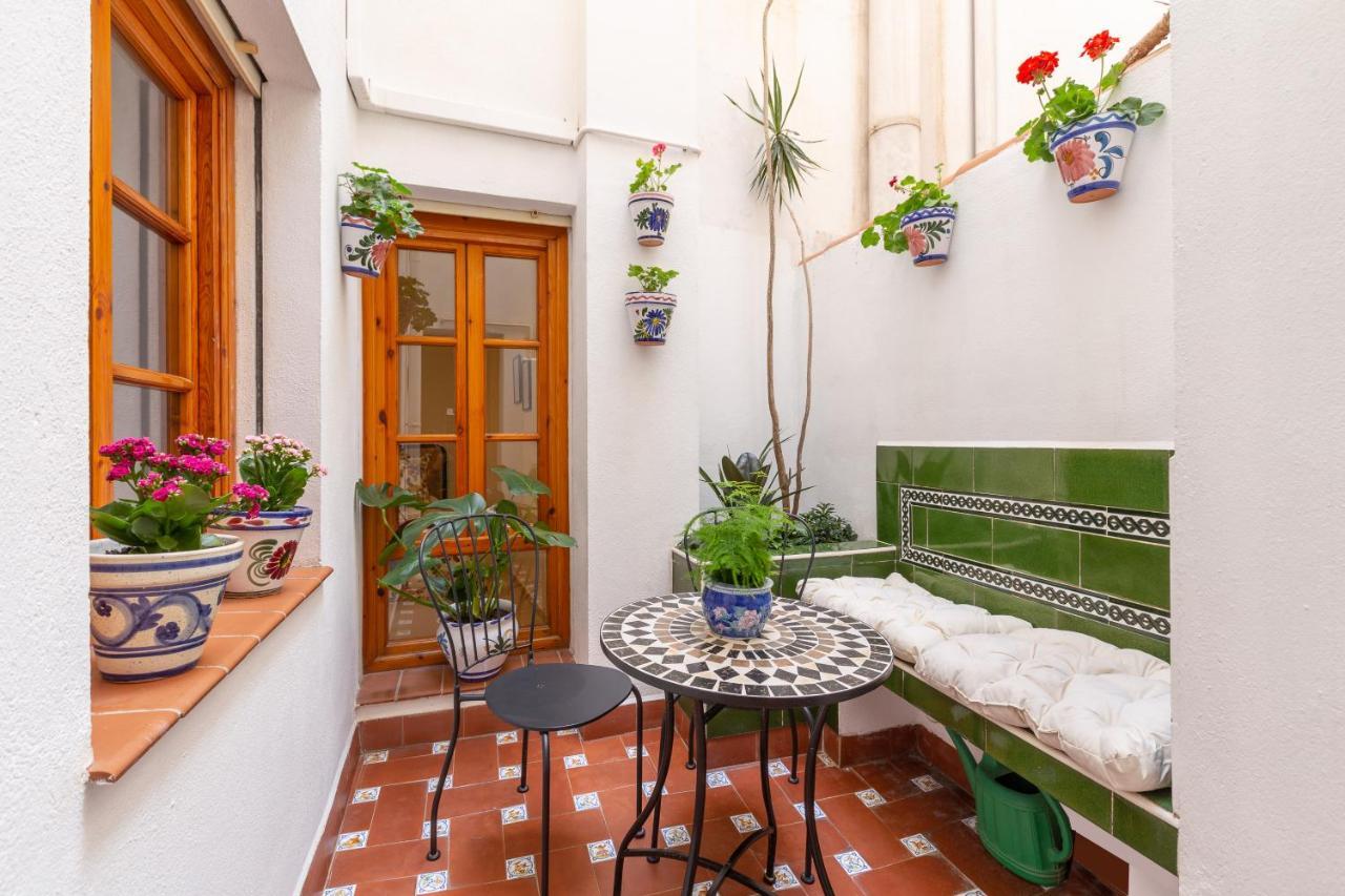Bright Apartment With Patio And Balconies In The Center Málaga Exterior foto